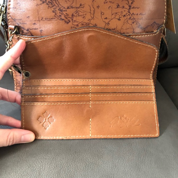 Patricia Nash Montioni Map Backpack Riot Rust NWT - Picture 4 of 7